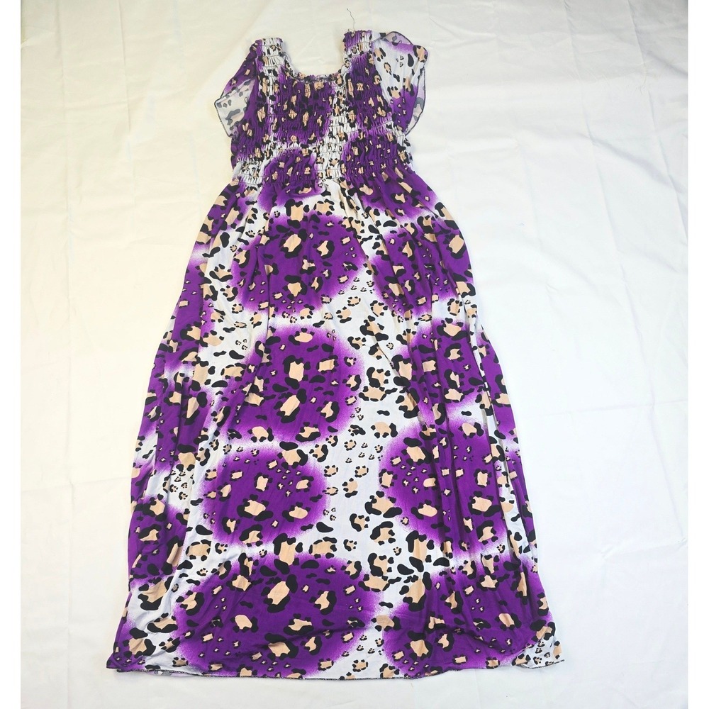 Unbranded Leopard Print Smocked Maxi Dress Women's Size 6 Purple Animal Pattern